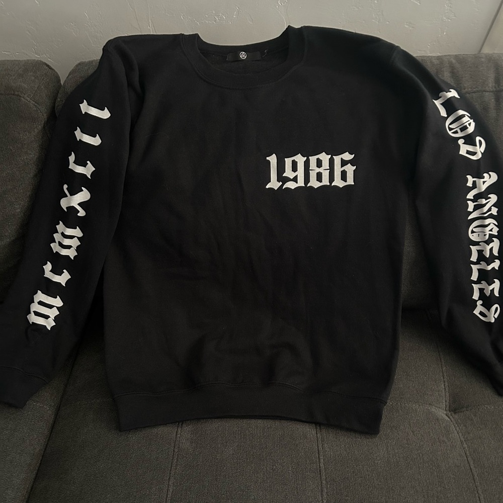 Missguided Black Crewneck Sweater 1996 Design